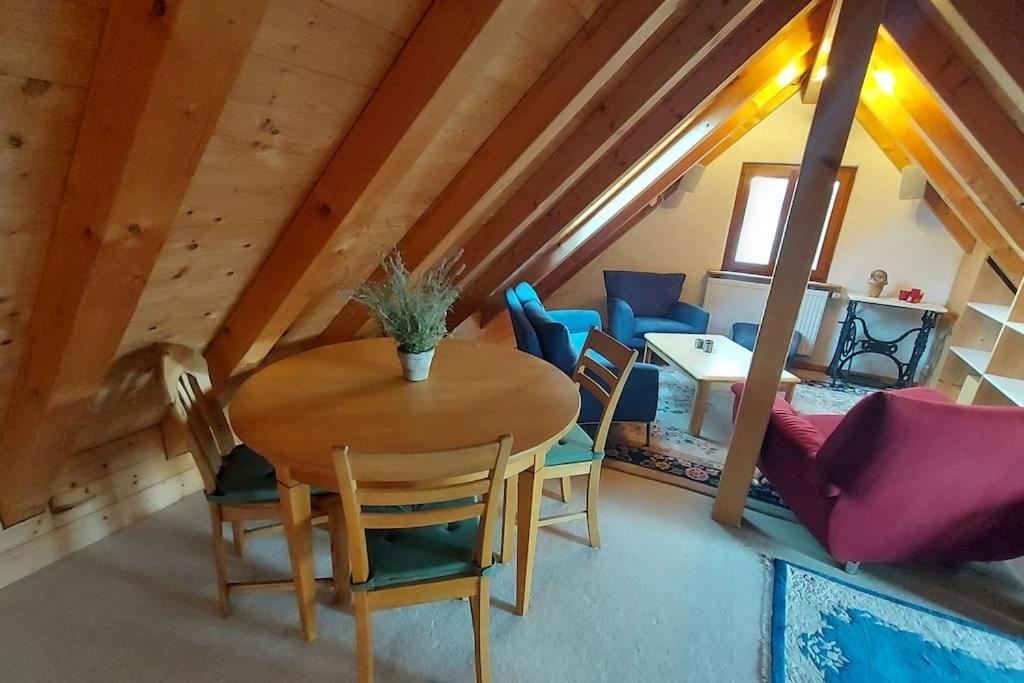 Gemuetliche Ferienwohnung Auf 2 Etagen Mit Dachterrasse Wangen im Allgäu Exteriér fotografie